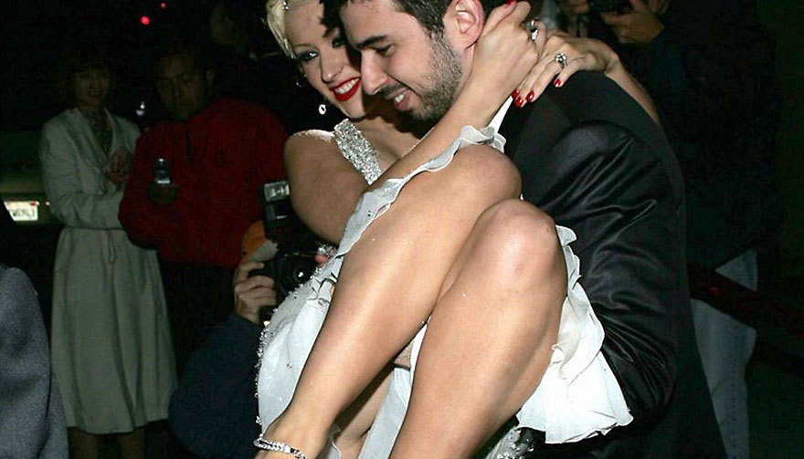 christina aguilera upskirt